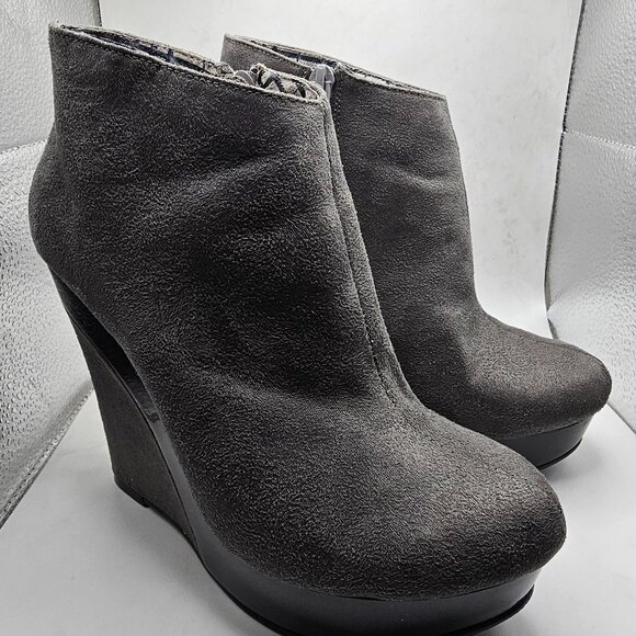 Michael Antonio Studio Gala Grey Wedge Ankle Boots 7 - Picture 4 of 13
